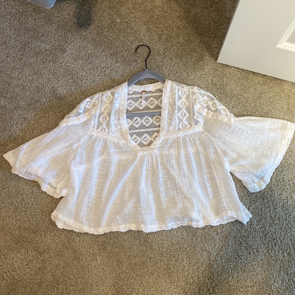 Free people cropped white linen top with lace detail